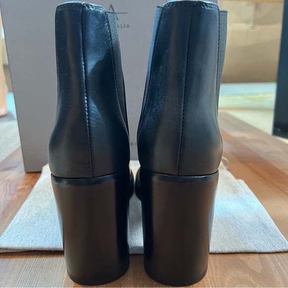 NWT AQUATALIA Ivana Waterproof Calf Leather Bootie - Picture 11 of 16